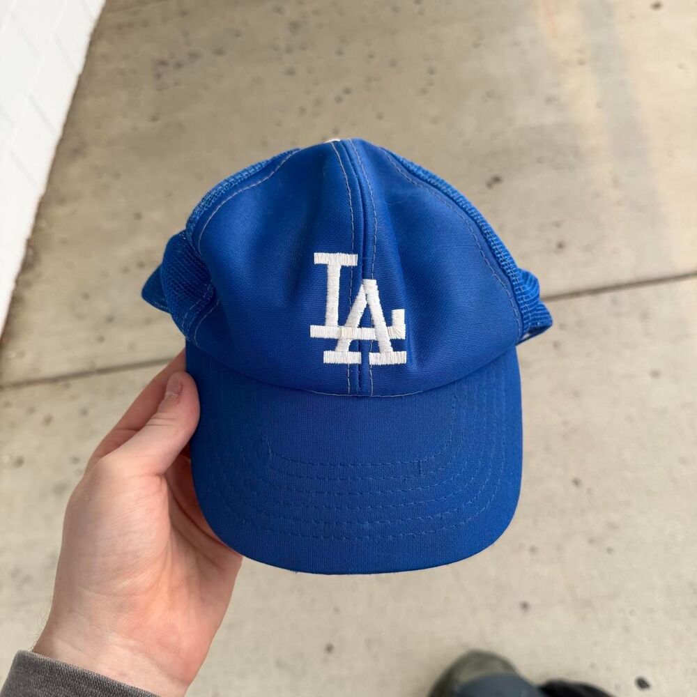 Vintage 1990’s MLB Los Angeles Dodgers Blue Cap with White LA Logo Size M/L